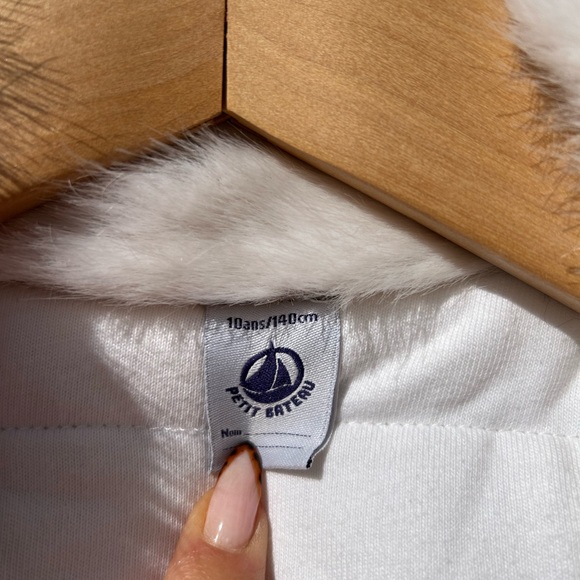 NWOT Petit Bateau Girls White Faux Fur Coat - Picture 6 of 7